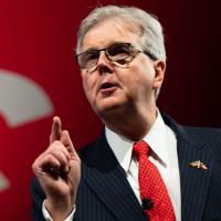 UT-Austin working with Dan Patrick to create ‘limited government’ think tank