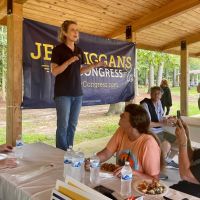 Ad attacks leave Kiggans trying to reclaim image