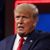 Trump asks court to block release of tax returns to Congress