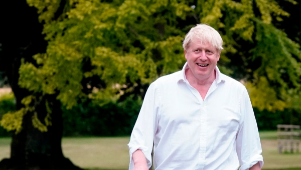 Boris Johnson heads to Chequers mansion for ‘bit of a break’ over Easter