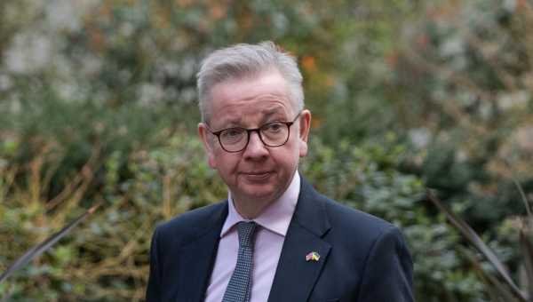 Michael Gove backs seizing Russian oligarch mansions to house Ukrainian refugees