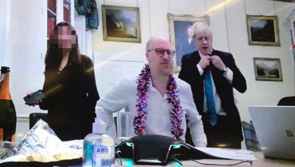 Police reviewing if Christmas quiz in No 10 breached coronavirus restrictions