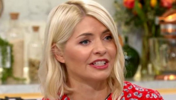 Holly Willoughby makes a sly dig at Piers Morgan ahead of his new series