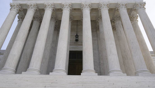 Supreme Court Rules Death Row Inmates Can Receive Prayer and Be Touched During Execution