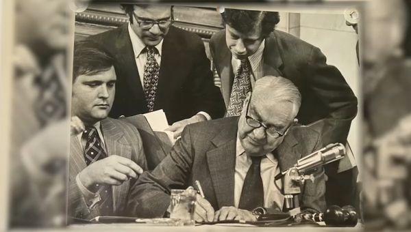 ‘I worry’: Raleigh lawyer who delivered Watergate subpoena to Nixon fears US is making same mistakes