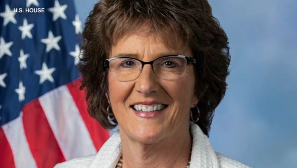 Congresswoman Jackie Walorski's vehicle crossed centerline before crash that killed 4: police