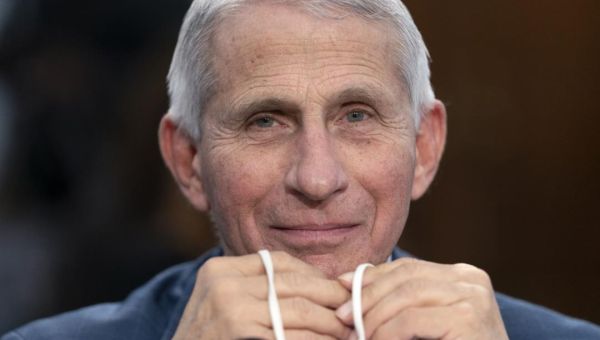 Anthony Fauci, Still Reviled on the Right, Is Stepping Down