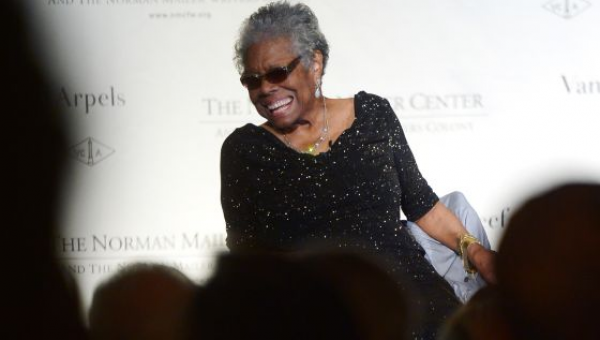 US Mint Begins Shipping Quarters Honoring Maya Angelou