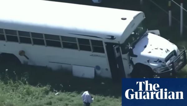 Texas police fatally shoot fugitive thought to have killed family of five