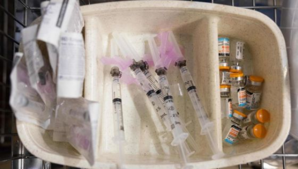 A Look Inside The First Heroin ‘Safe Injection Sites’ In T