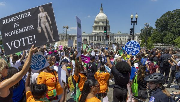 House passes bill to protect interstate travel for abortions