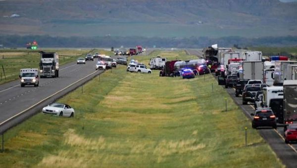 2 Kids Among 6 Dead In Montana Highway Pileup
