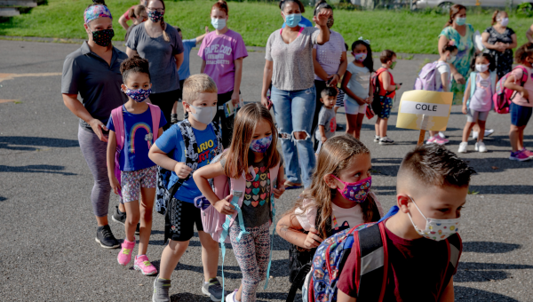 Face masks during the COVID-19 pandemic Img