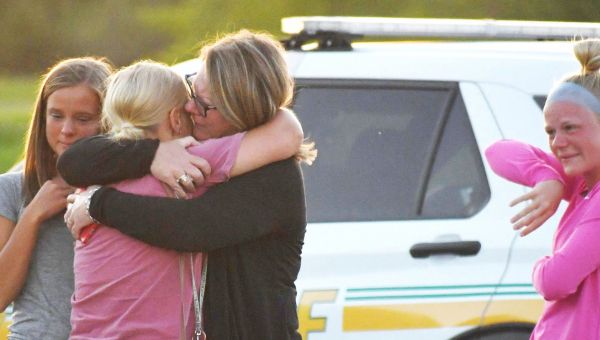 Shooting Outside Iowa Church Leaves 2 Victims, Gunman Dead