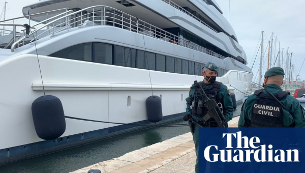Spanish police and FBI seize superyacht in Mallorca linked to Putin ally