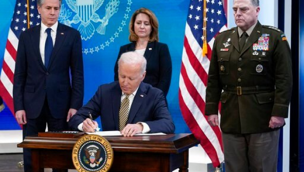 Zelenskyy pleads for more US help in speech to Congress