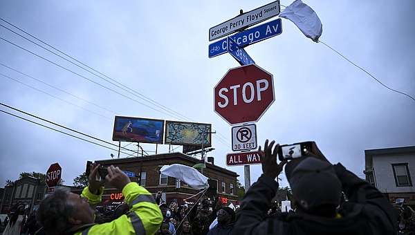 Minneapolis corner renamed for Floyd