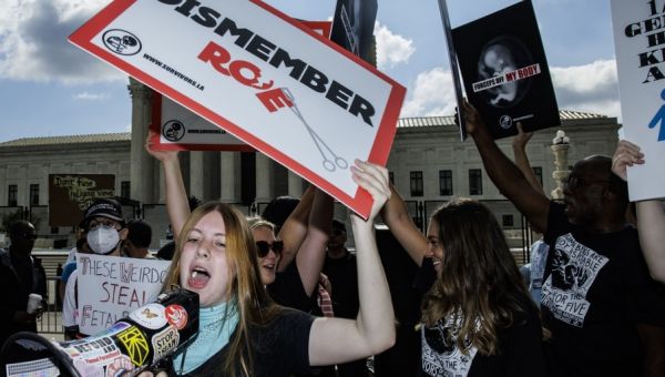 For states surrounding Illinois, anti-abortion law becomes ‘an unpainted canvas’
