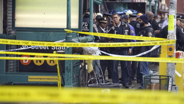 Gunman opens fire on Brooklyn subway; at least 10 shot