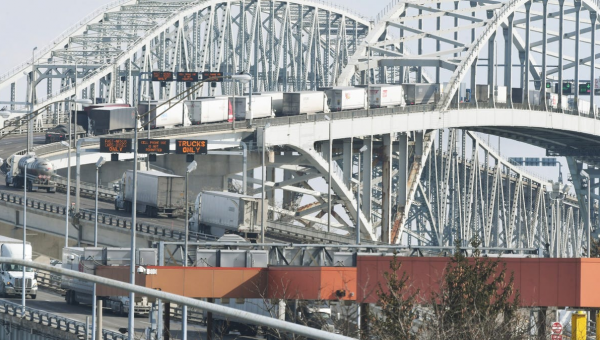Delays at Blue Water Bridge in Port Huron up to 4 hours
