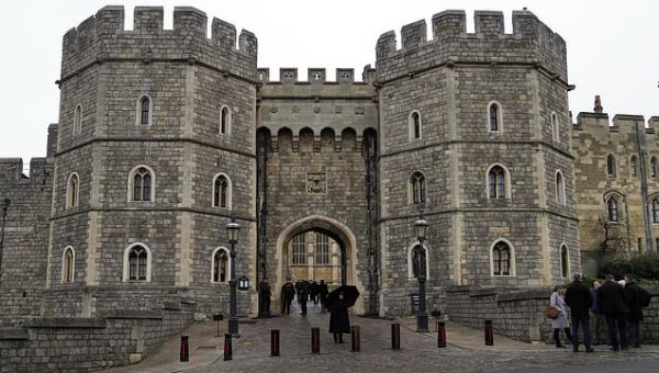 Man, 20, charged with trying to injure or alarm the Queen at Windsor