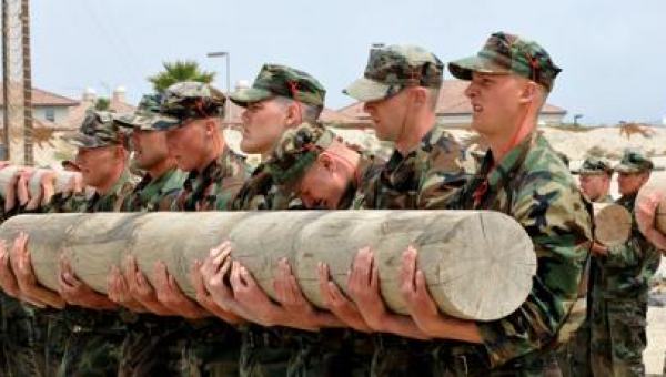 Navy SEAL candidate dies after Hell Week test