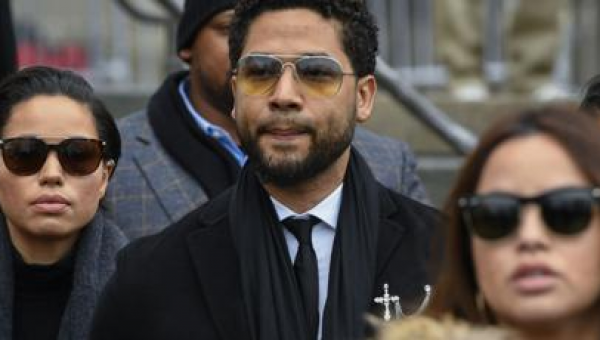 Judge denies motion to dismiss; Smollett sentencing begins