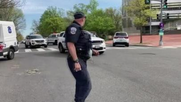 Police: 3 shot, 'active threat' in nation's capital