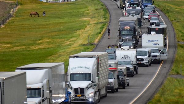 At Least 6 Dead After 21-Car Highway Pileup Caused By Dust Storm In Montana