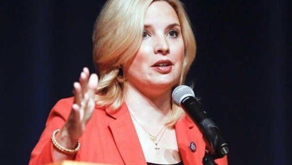 Hinson, Miller-Meeks introduce over-the-counter birth control measure