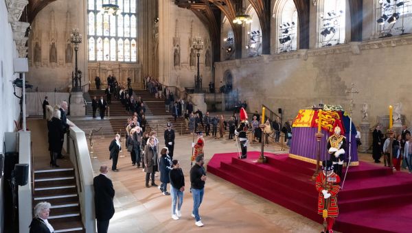Queen Elizabeth’s death brings hundreds of world dignitaries to London – La Prensa Latina Media