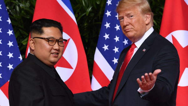 Donald Trump’s Hidden Kim Jong-Un ‘Love Letters’ & Presidential Documents Seized at Mar-A-Lago