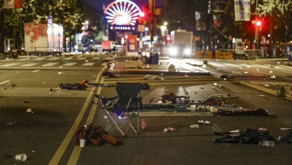 2 Philadelphia cops shot at Fourth of July event