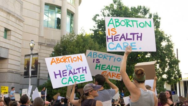 U.S. District Court judge reinstates ban on abortions after 20 weeks in NC