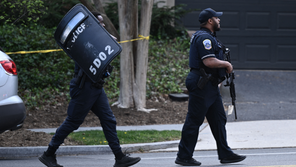 Suspect in DC shooting that wounded 4 is dead, police say