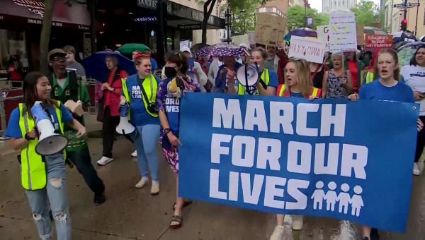 March For Our Lives Milwaukee walks from county courthouse to Deer District