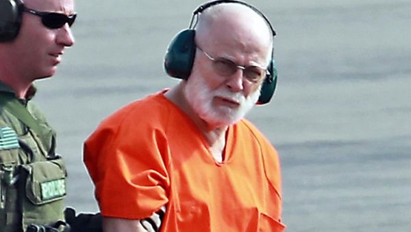 Three men including Mafia HITMAN charged in crime boss’ death