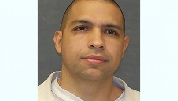 Escaped inmate allegedly killed Texas family of five before dying in shootout with police