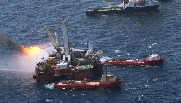 'Huge Victory' as Judge Blocks Biden's Oil Lease Sale in Gulf of Mexico