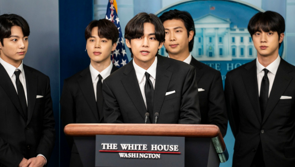 Tucker Carlson infuriates BTS Army as he mocks band's White House appearance