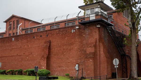 Texas set to execute Kosoul Chanthakoummane for the 2006 murder of a …