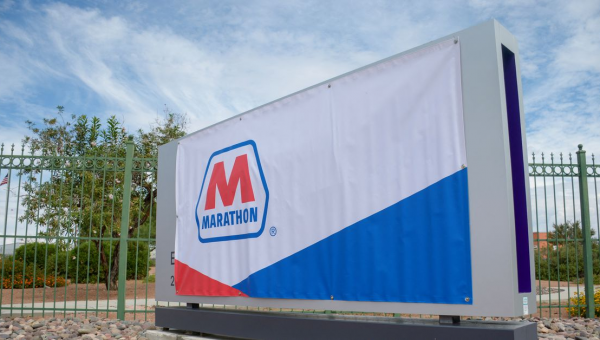 One person injured in Marathon Louisiana refinery explosion