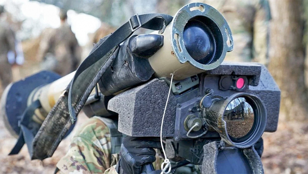 Ukraine Worried It Can’t Train Enough Troops On Javelins