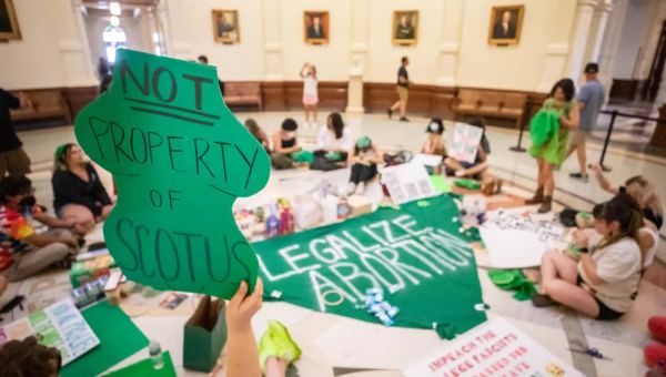 Federal judge in Texas blocks Biden from protecting certain abortion providers | Houston Public Media