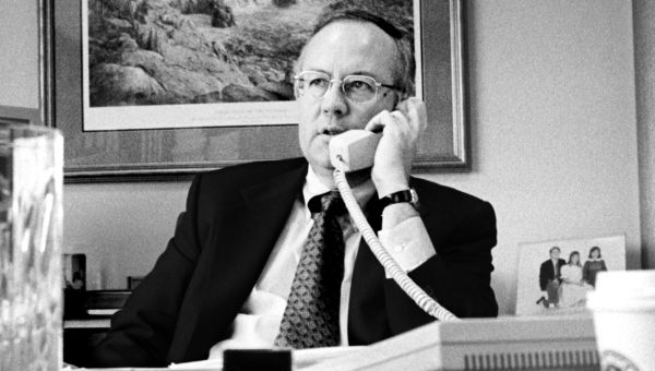 Who is Ken Starr’s wife Alice Mendell?