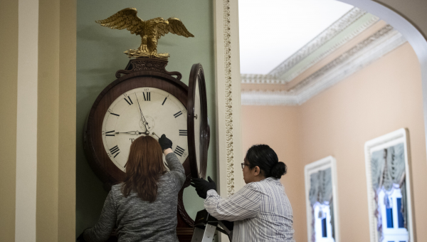 Senate Votes to Make Daylight Savings Time Permanent
