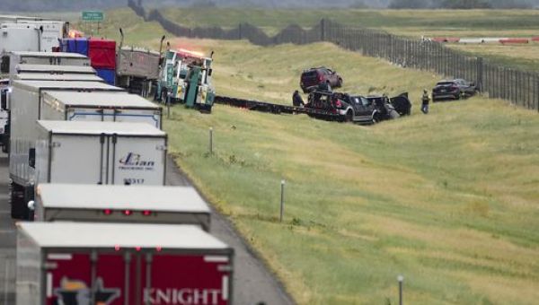 2 kids among 6 dead in Montana highway pileup, 8 others hurt – The Boston Globe