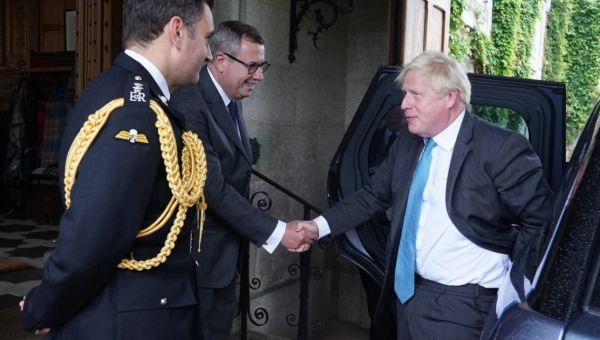 Boris Johnson meets Queen at Balmoral to hand in his resignation