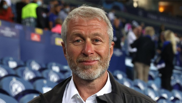 Roman Abramovich terrified of being sanctioned and is selling property, says MP