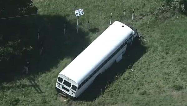 Escaped Texas fugitive shot dead after allegedly killing family of 5 in their home first